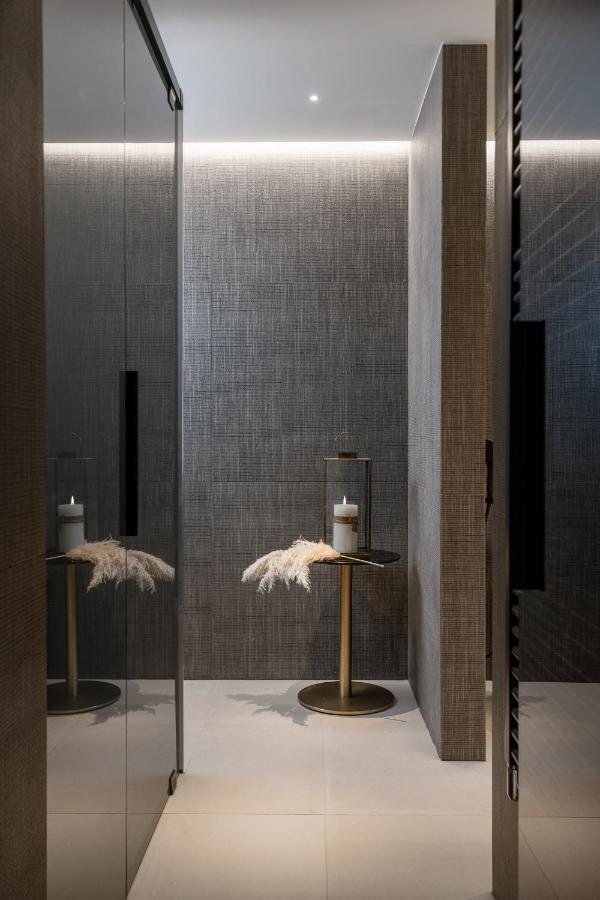 We Me Suite Hotel Riccione Zewnętrze zdjęcie