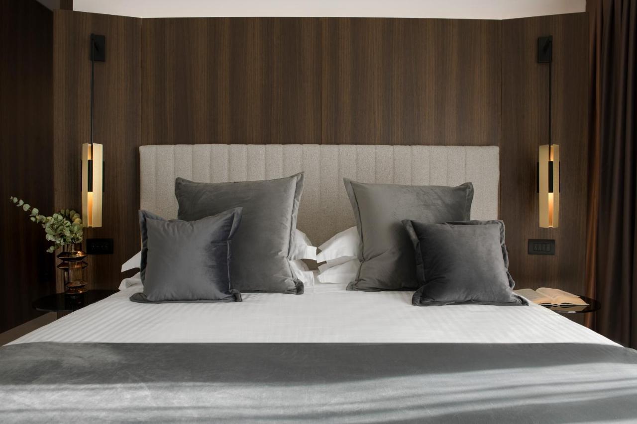We Me Suite Hotel Riccione Zewnętrze zdjęcie