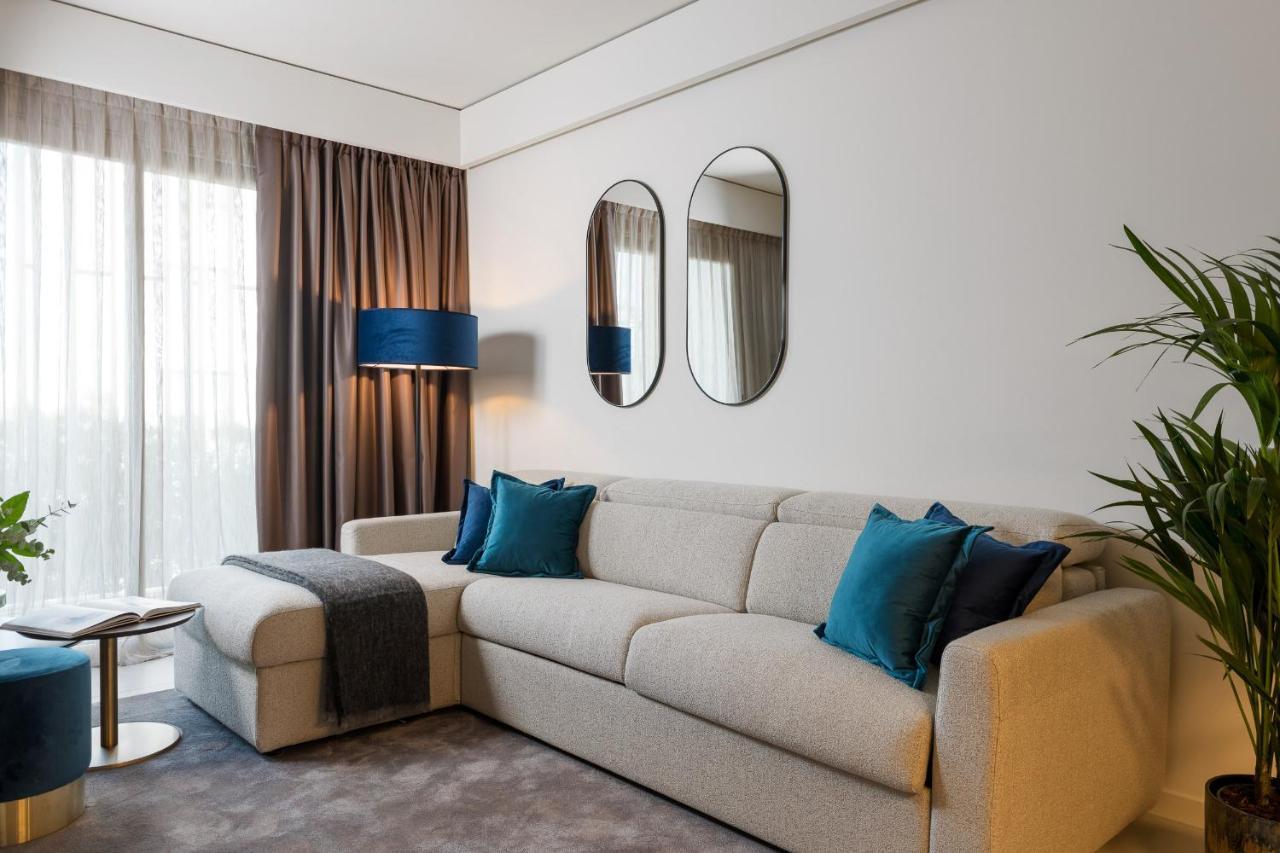 We Me Suite Hotel Riccione Zewnętrze zdjęcie